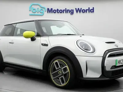 Used Mini Cooper Level 2 135 kW (184 HP) 2023 Hatchback