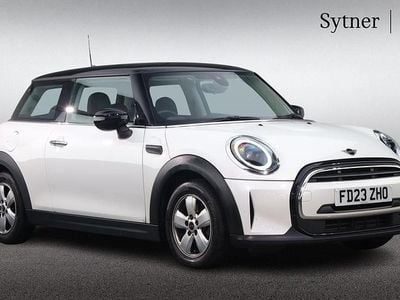 Used Mini Cooper Classic 134 HP (98 kW) 2023 White Hatchback
