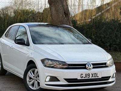 White Used 2019 VW Polo SE Hatchback | £9,995 (Fair price)