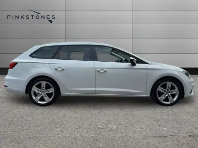 Used Seat Leon FR 150 HP (110 kW) 2020 White Estate
