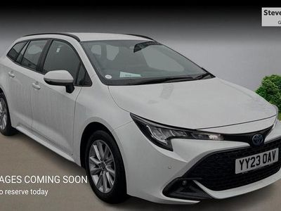 White Used 2023 Toyota Corolla Estate | £22,786 (Fair price)
