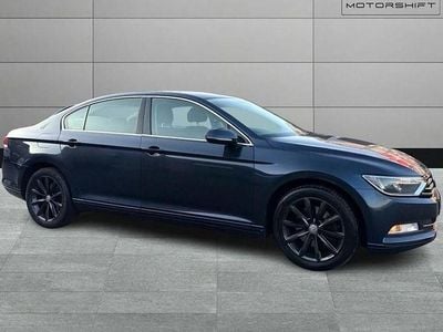 Used VW Passat SE 120 HP (88 kW) 2015 Blue Sedan