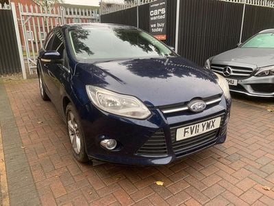Blue Used 2011 Ford Focus Zetec Hatchback | £995 (Super price)