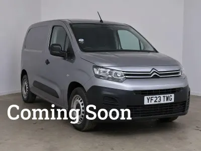 Used Citroën Berlingo 100 HP (73 kW) 2023 Grey MPV