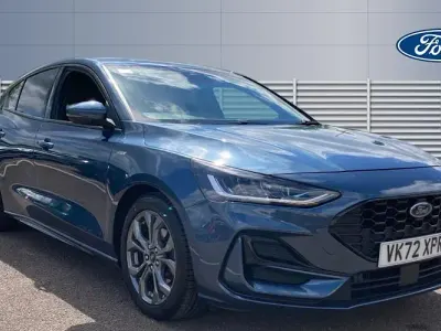 Usado Ford Focus ST-Line 125 HP (91 kW) 2022 Azul Citadino