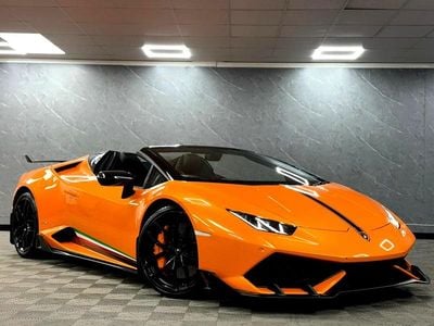 Used Lamborghini Huracán 610 HP (448 kW) 2016 Orange Cabriolet