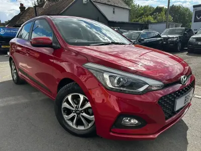 Used Hyundai i20 Edition 84 HP (61 kW) 2019 Red Hatchback