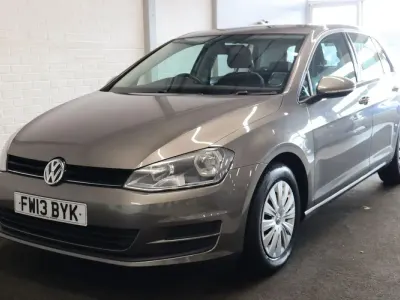Używany VW Golf VII S 122 KM (89 kW) 2013 Szary Hatchback