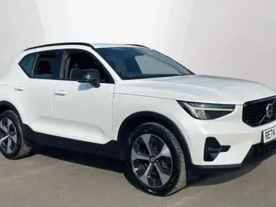Used Volvo XC40 Plus 194 HP (142 kW) 2025 SUV