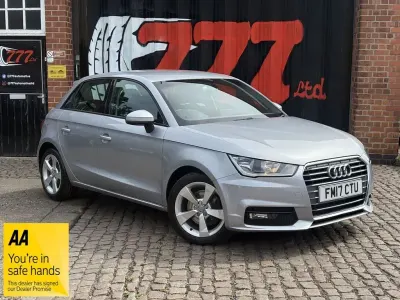 Used Audi A1 Sportback Sport 125 HP (91 kW) 2017 Silver Hatchback