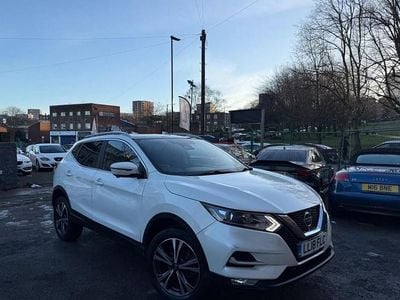 Used Nissan Qashqai N-Connecta 2018 White SUV