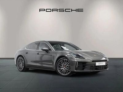 Used Porsche Panamera 348 HP (255 kW) 2025 Green Hatchback