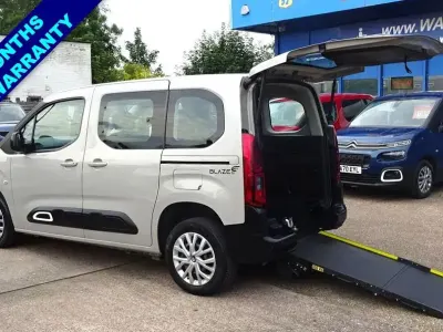 Used Citroën Berlingo Feel 2022 Beige MPV