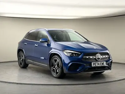 Käytetty Mercedes GLA200 Executive 2024 Sininen Katumaasturi