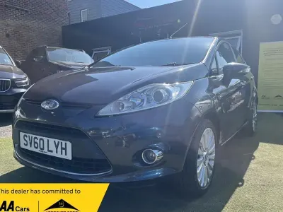 Used Ford Fiesta Titanium 96 HP (70 kW) 2010 Grey Hatchback