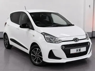 Gebraucht Hyundai i10 GO! 67 PS (49 kW) 2018 Weiß Kleinwagen