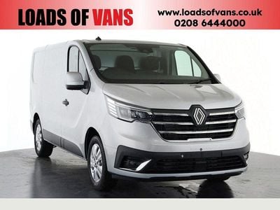 New Renault Trafic 2025 Grey MPV