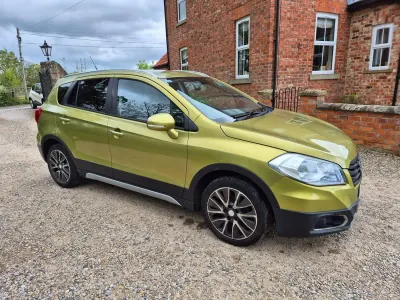 Gebraucht Suzuki SX4 S-Cross SZ-T 120 PS (88 kW) 2014 Grün Kleinwagen