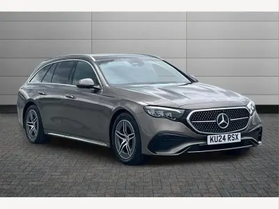 Begagnad Mercedes E200 AMG line 200 HK (147 kW) 2024 Brun Kombi