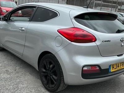 Silver Used 2014 Kia ProCeed Hatchback | £2,195