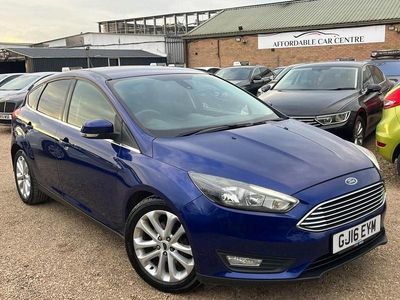 Used Ford Focus Zetec 2016 Blue Hatchback