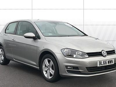 Used VW Golf VII Edition 125 HP (91 kW) 2016 Silver Hatchback