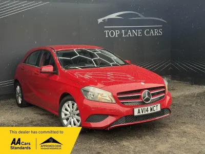 Used Mercedes A180 SE 122 HP (89 kW) 2014 Red Hatchback