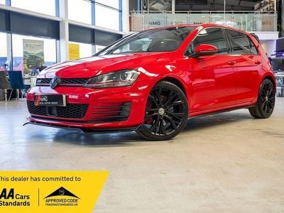 Used VW Golf VII GTI 220 HP (161 kW) 2016 Red Hatchback