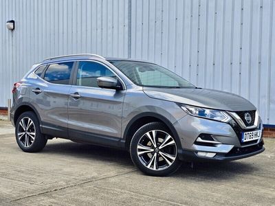 used Nissan Qashqai i 1.3 DIG-T N-Connecta DCT Auto Euro 6 (s/s) 5dr FSH 360CAM NAV HTD SEATS MOY SUV