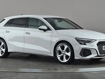 Begagnad Audi A3 S-Line 150 HK (110 kW) 2023 Vit Sedan