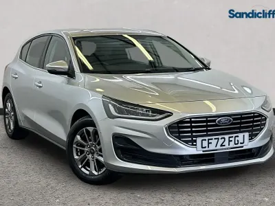 Used Ford Focus Titanium 155 HP (114 kW) 2023 Silver Hatchback