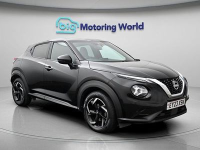 Używany Nissan Juke N-Connecta 114 KM (83 kW) 2023 Czarny SUV