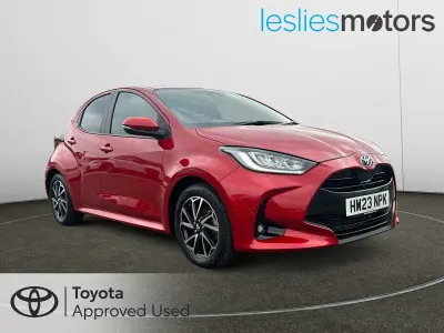 Used Toyota Yaris Hybrid Design 2023 Red Hatchback
