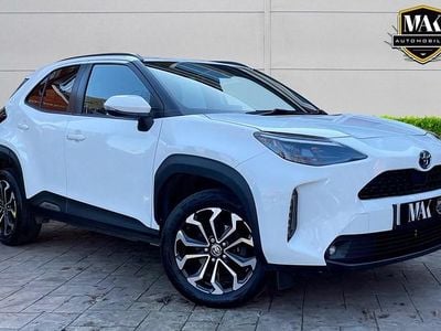 Used Toyota Yaris Hybrid Design 2023 SUV