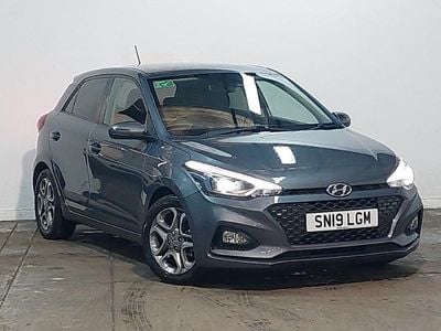 Used Hyundai i20 Premium 84 HP (61 kW) 2019 Grey Hatchback