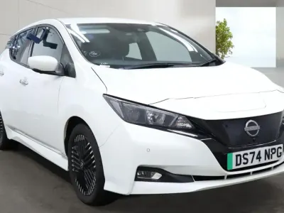 Occasion Nissan Leaf 360º 110 kW (150 ch) 2024 Blanc Citadine