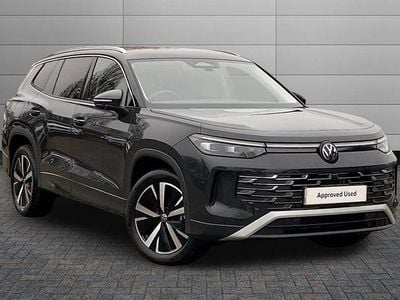 Usado VW Tayron Elegance 150 HP (110 kW) 2026 Cinzento SUV