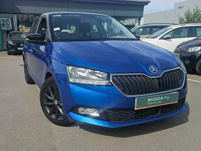 Used Skoda Fabia Colour Edition 55 HP (40 kW) 2019 Race blue metallic Hatchback
