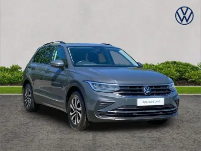 Used VW Tiguan Active 150 HP (110 kW) 2022 Grey SUV