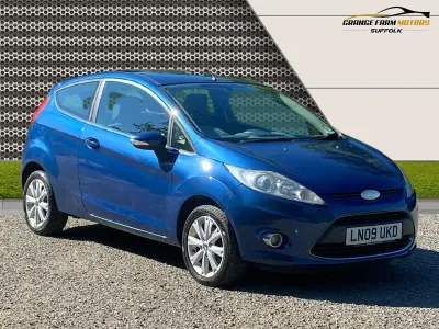 Begagnad Ford Fiesta Zetec 81 HK (59 kW) 2009 Blå Halvkombi