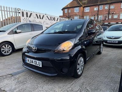 Used Toyota Aygo 68 HP (50 kW) 2014 Black Hatchback