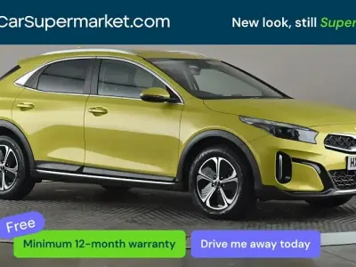 Usado Kia XCeed 141 HP (103 kW) 2023 Amarelo SUV