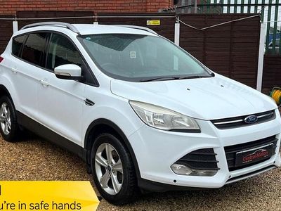 White Used 2014 Ford Kuga Zetec SUV | £5,295 (Good price)