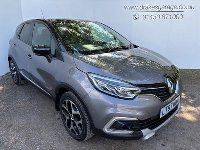 Usado Renault Captur Signature 90 HP (66 kW) 2017 Cinzento SUV