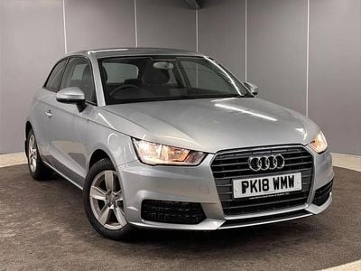 Used Audi A1 Design 94 HP (69 kW) 2018 Silver Hatchback