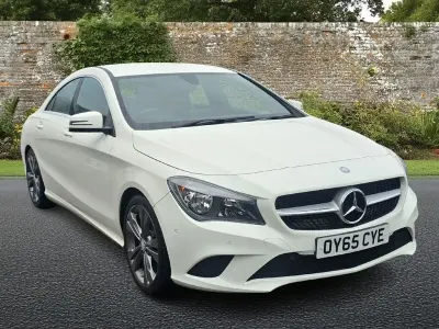 Usado Mercedes CLA200 136 HP (100 kW) 2015 Branco Coupé