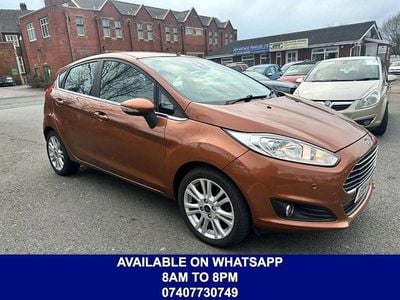 Used Ford Fiesta Zetec 100 HP (73 kW) 2014 Brown Hatchback