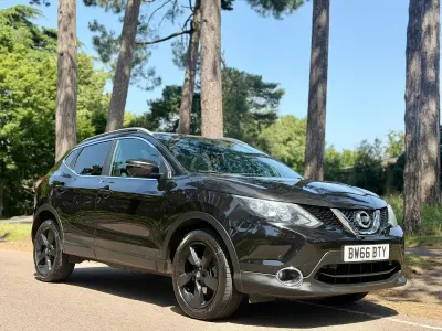 Used Nissan Qashqai N-Vision 2016 Black SUV
