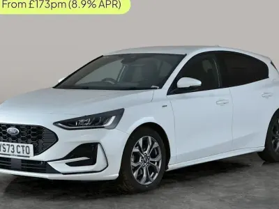 Usado Ford Focus ST-Line 125 CV (91 kW) 2023 Blanco Utilitario