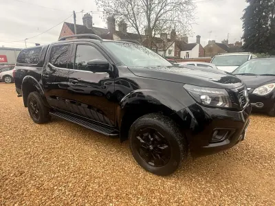 Begagnad Nissan Navara N-Guard 190 HK (139 kW) 2021 Svart Pickup